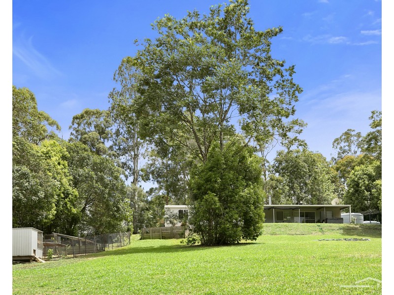195 Sunrise Road, Eumundi QLD 4562