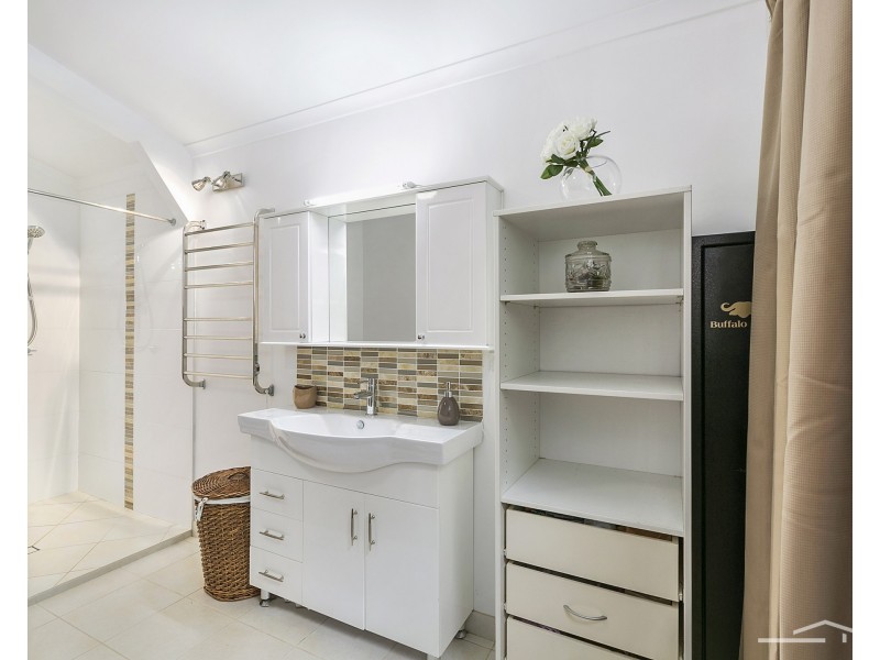 195 Sunrise Road, Eumundi QLD 4562