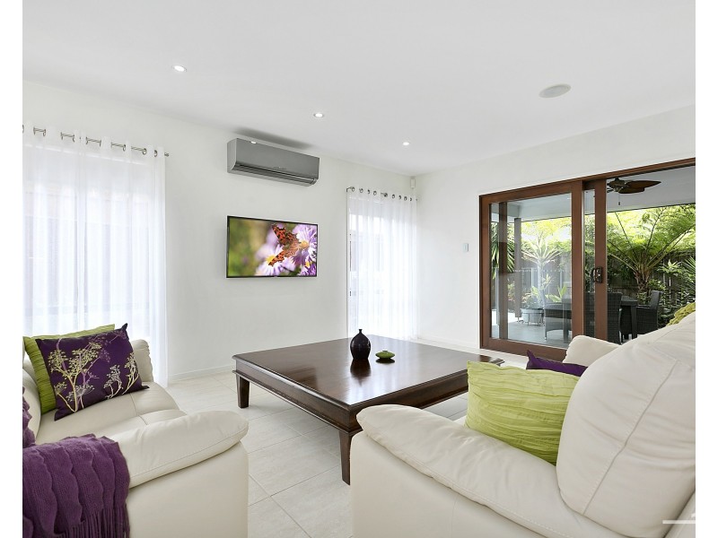 6 Stringybark Place, Peregian Springs QLD 4573