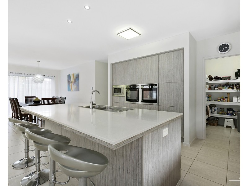 6 Stringybark Place, Peregian Springs QLD 4573