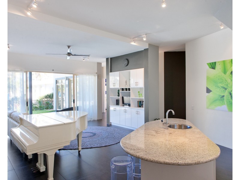15 Webb Road, Sunshine Beach QLD 4567