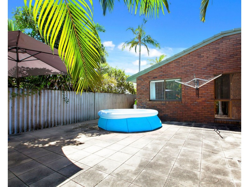 2/4 Oceania Crescent, Sunshine Beach QLD 4567