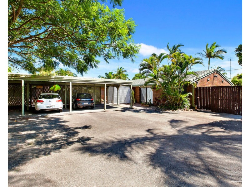 2/4 Oceania Crescent, Sunshine Beach QLD 4567