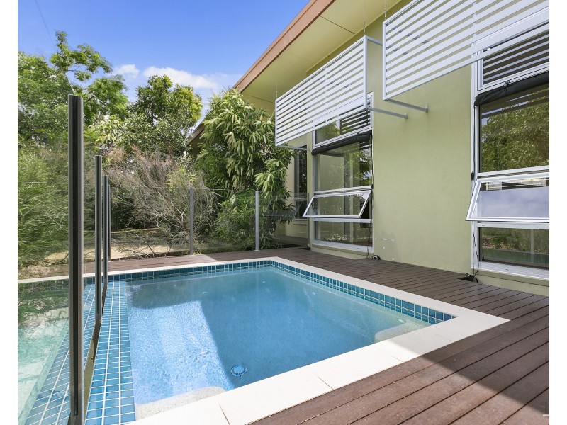 26 Resolute Street, Sunrise Beach QLD 4567