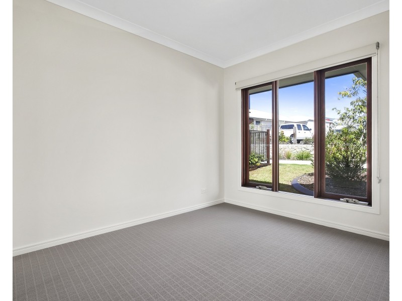 25 Radiata Place, Peregian Springs QLD 4573