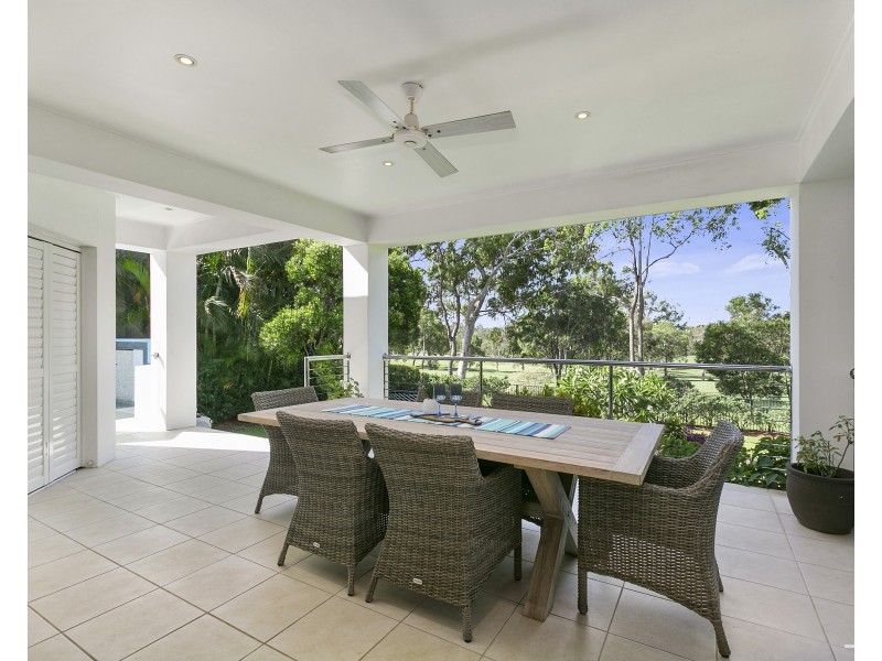 8 Lakeside Drive, Peregian Springs QLD 4573