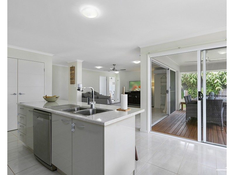 22 Harrier Crescent, Peregian Springs QLD 4573