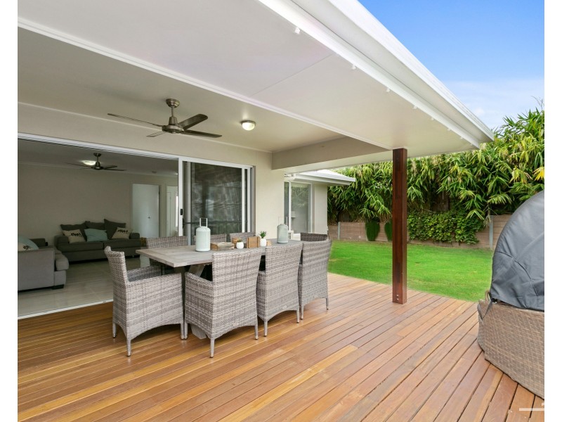 22 Harrier Crescent, Peregian Springs QLD 4573