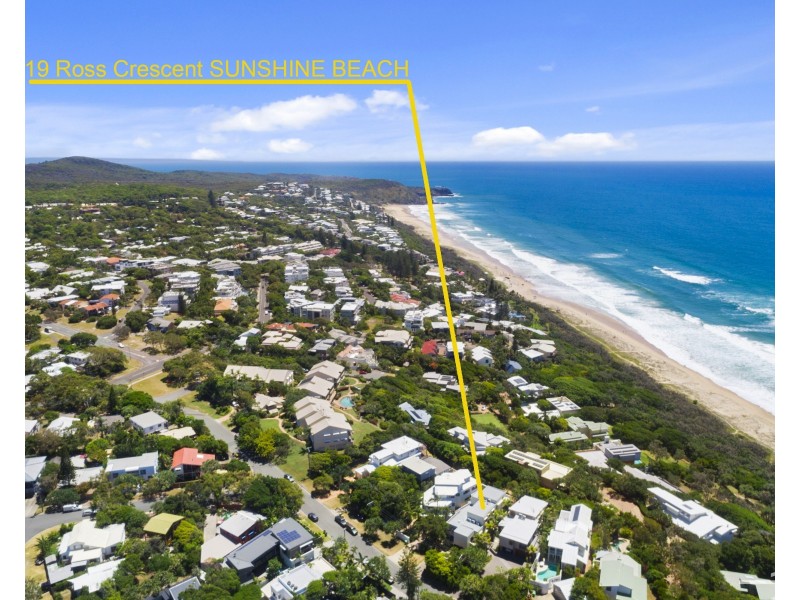 19 Ross Crescent, Sunshine Beach QLD 4567
