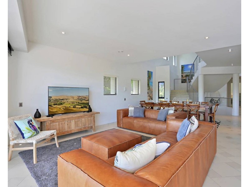 19 Ross Crescent, Sunshine Beach QLD 4567