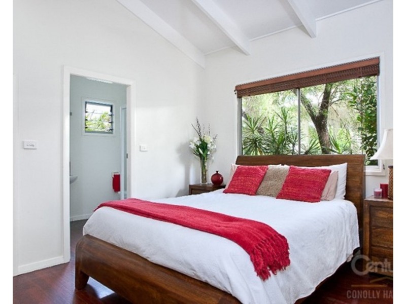 10 Depper Street, Sunshine Beach QLD 4567