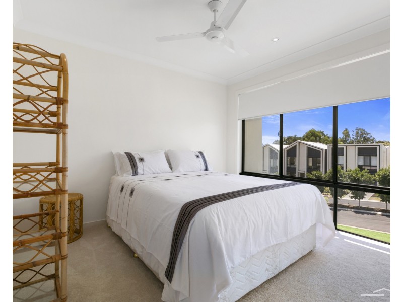 69  Pavilion Drive, Peregian Springs QLD 4573