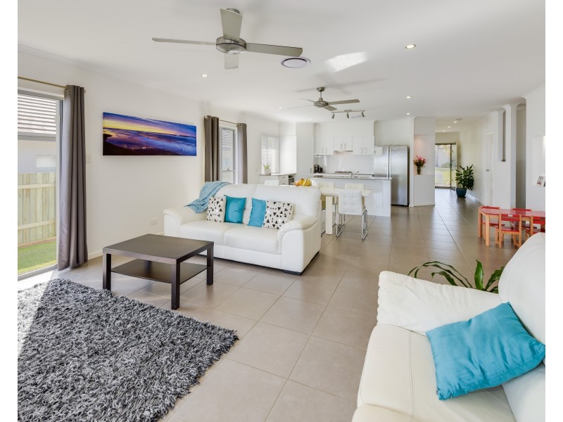 6 Montreal Drive, Peregian Springs QLD 4573