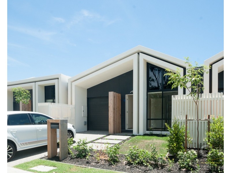 17 North Ridge Avenue, Peregian Springs QLD 4573