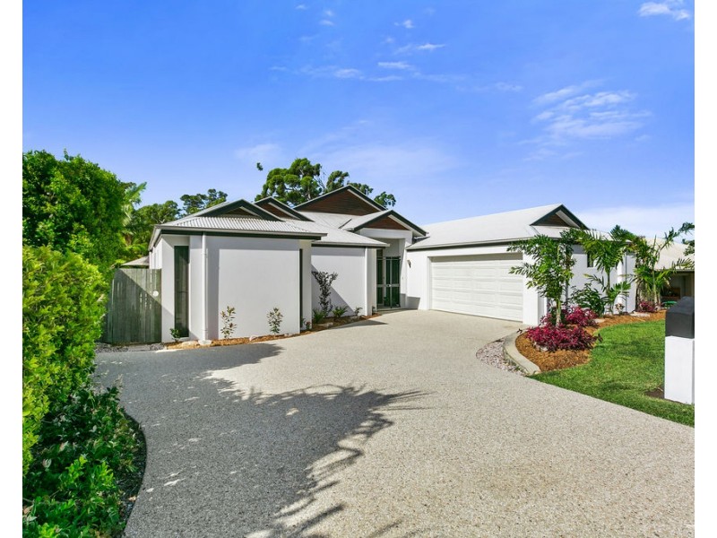 8 Lakeside Drive, Peregian Springs QLD 4573