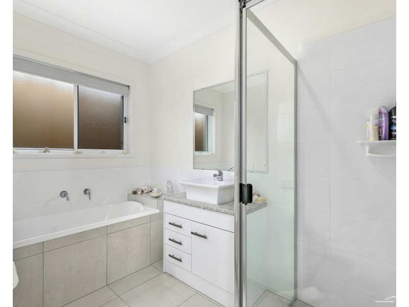 102 Ridgeview Drive, Peregian Springs QLD 4573