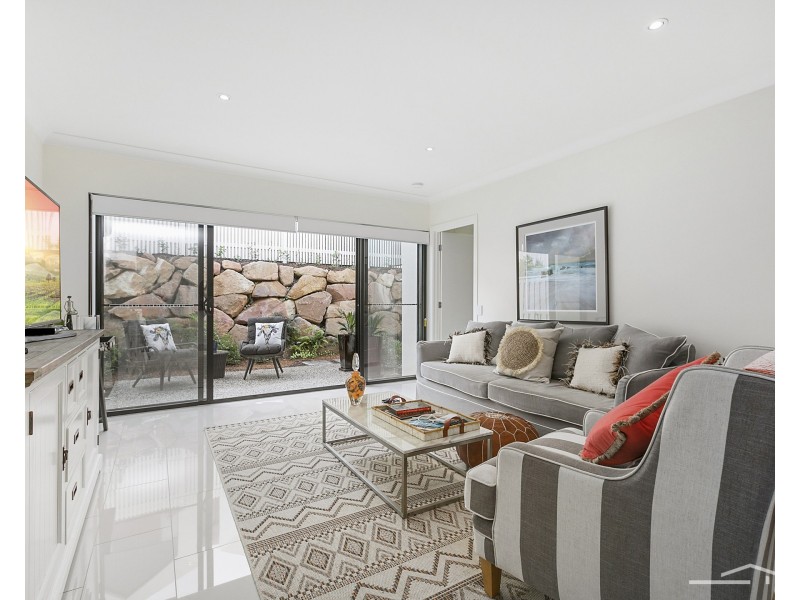 27 North Ridge Avenue, Peregian Springs QLD 4573