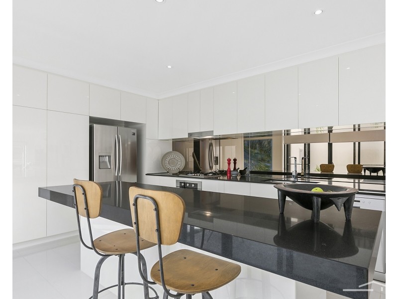 27 North Ridge Avenue, Peregian Springs QLD 4573