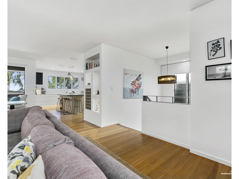 24 Depper Street, Sunshine Beach QLD 4567