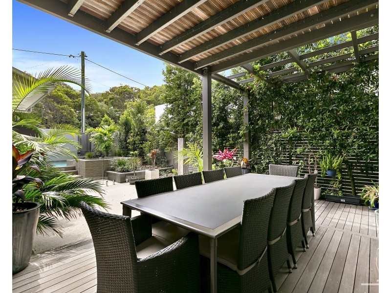 24 Depper Street, Sunshine Beach QLD 4567