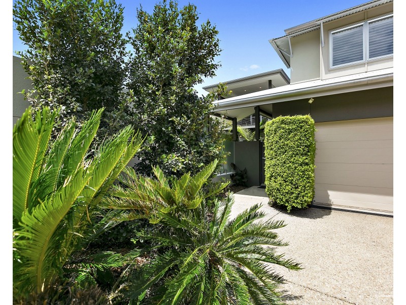 24 Depper Street, Sunshine Beach QLD 4567