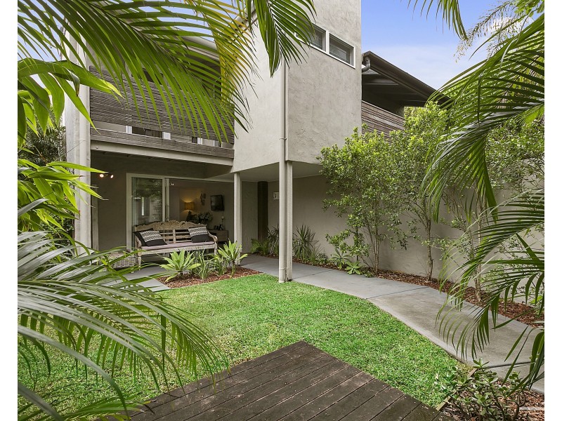 1/12 Hill Street, Sunshine Beach QLD 4567