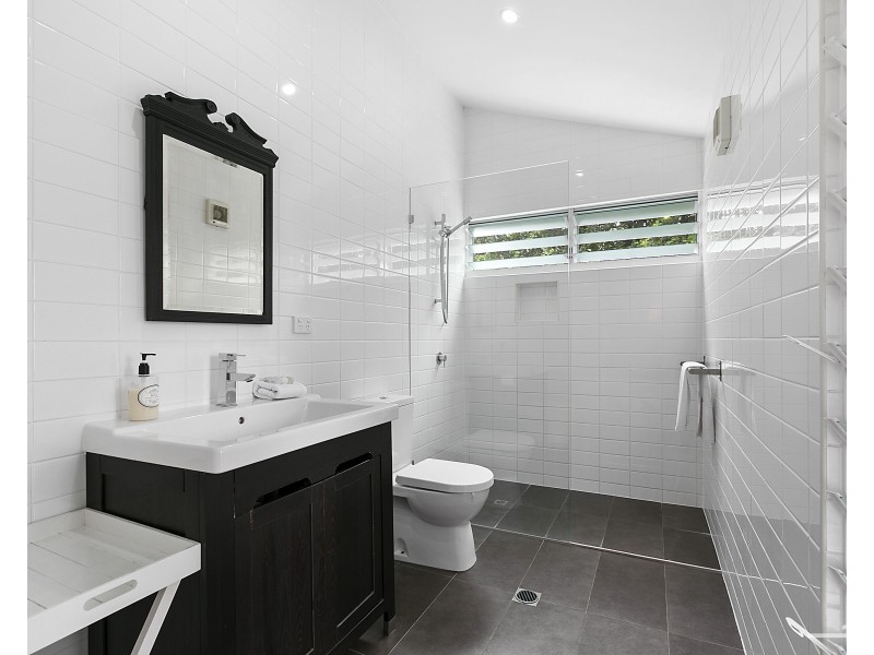 1/12 Hill Street, Sunshine Beach QLD 4567