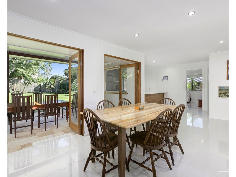 12 Parakeet Crescent, Peregian Beach QLD 4573