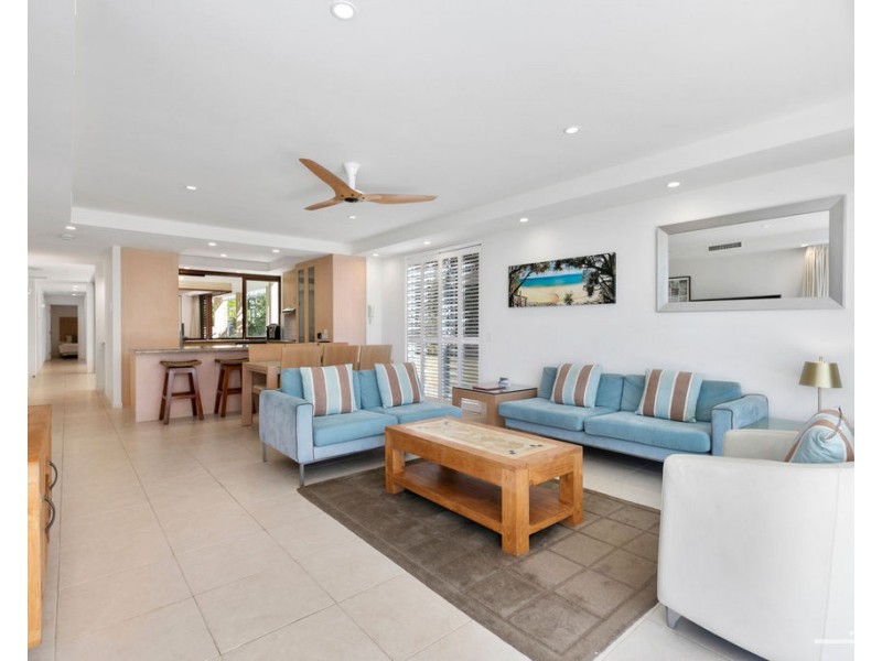 1/31 The Esplanade, Sunshine Beach QLD 4567