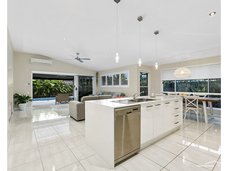 36 Gainsborough Crescent, Peregian Springs QLD 4573