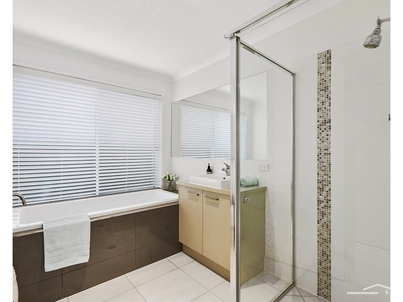 36 Gainsborough Crescent, Peregian Springs QLD 4573