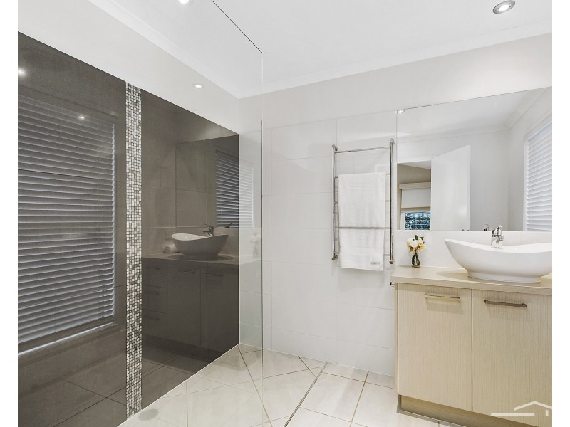 36 Gainsborough Crescent, Peregian Springs QLD 4573