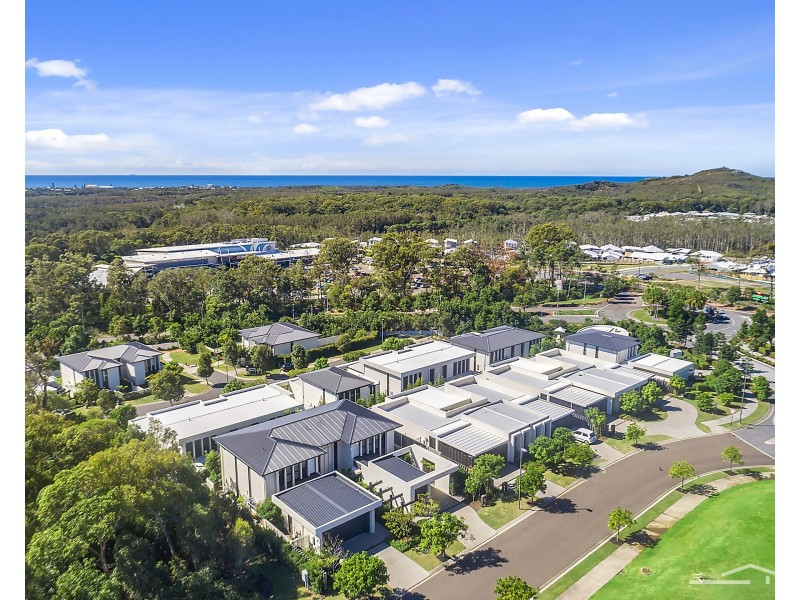 16 Pavilion Drive, Peregian Springs QLD 4573