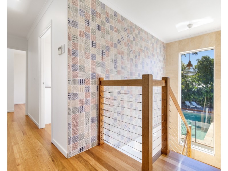 20 Ray Street, Sunshine Beach QLD 4567