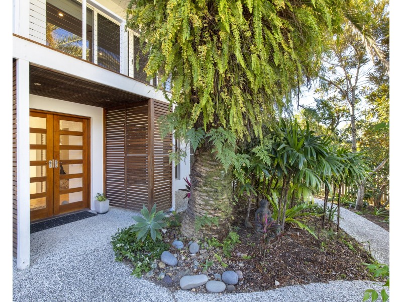 20 Ray Street, Sunshine Beach QLD 4567