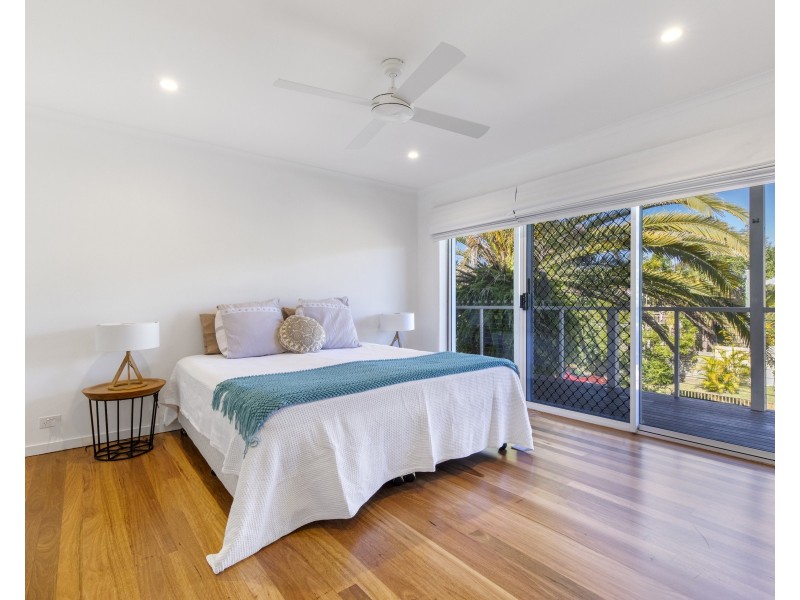 20 Ray Street, Sunshine Beach QLD 4567