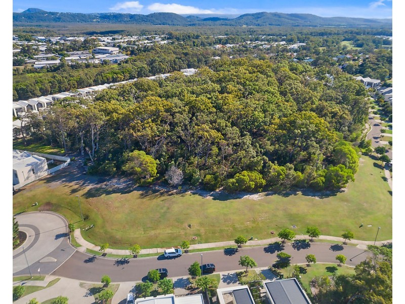 15 Pavilion Drive, Peregian Springs QLD 4573