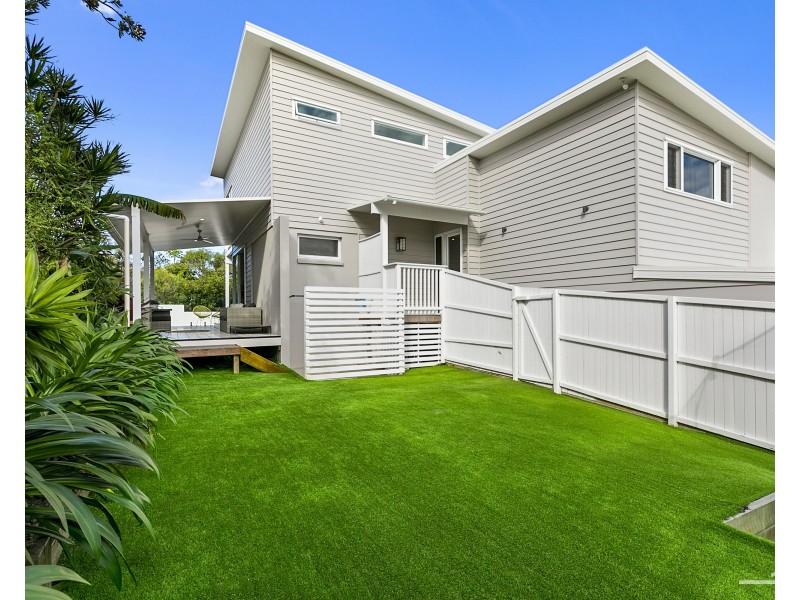 43 Kestrel Crescent, Peregian Beach QLD 4573