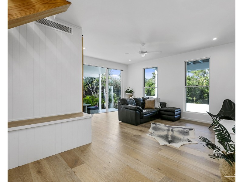 43 Kestrel Crescent, Peregian Beach QLD 4573