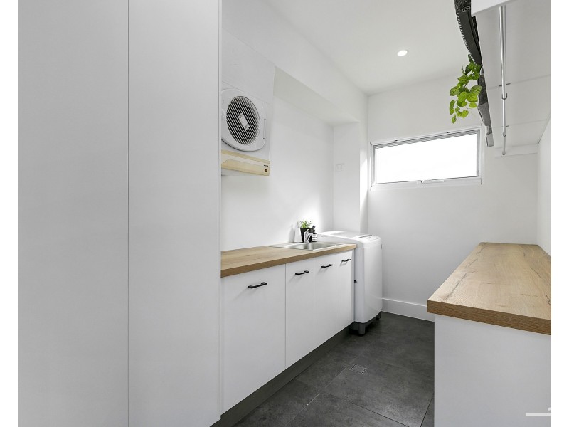 43 Kestrel Crescent, Peregian Beach QLD 4573