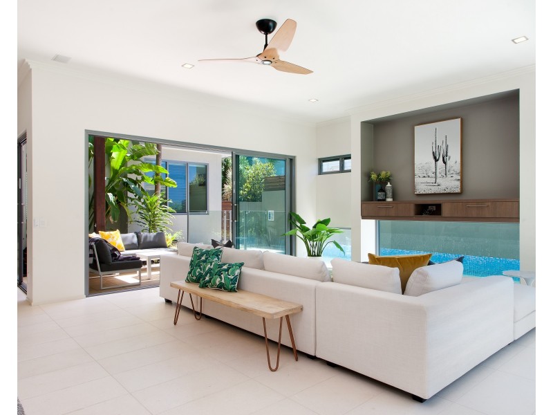 20 Depper Street, Sunshine Beach QLD 4567