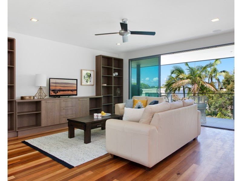 20 Depper Street, Sunshine Beach QLD 4567