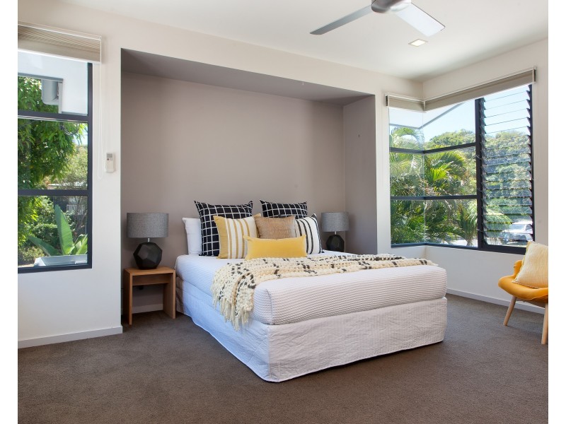 20 Depper Street, Sunshine Beach QLD 4567