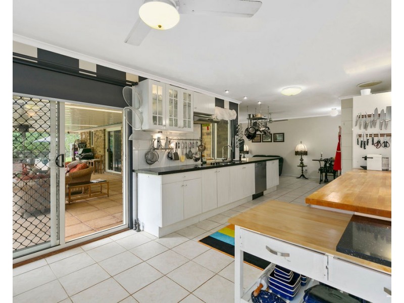 72 Little Creek Road, Cooroibah QLD 4565