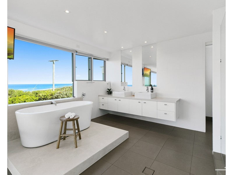 65 Orient Drive, Sunrise Beach QLD 4567