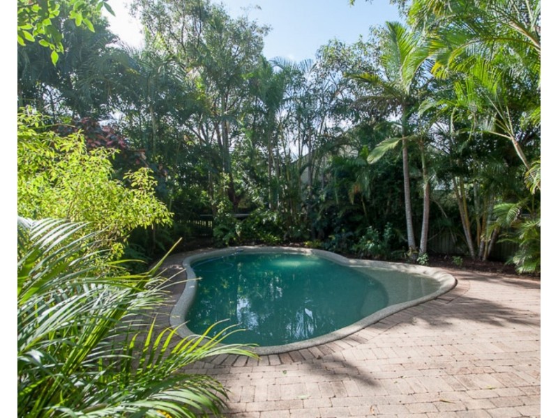 16 Oceania Crescent, Sunshine Beach QLD 4567