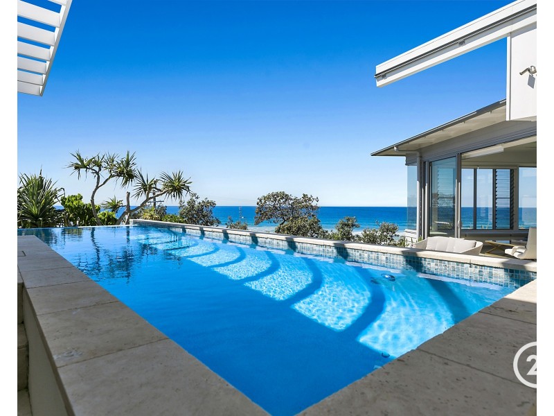 20 Tropicana Rise, Castaways Beach QLD 4567