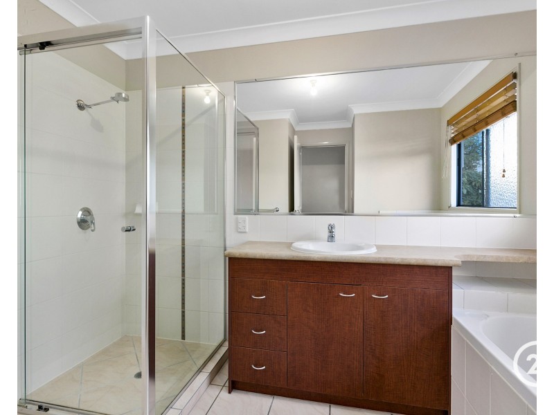2 Pebble Court, Peregian Springs QLD 4573