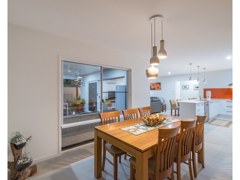 17 Livingstone Street, Tewantin QLD 4565