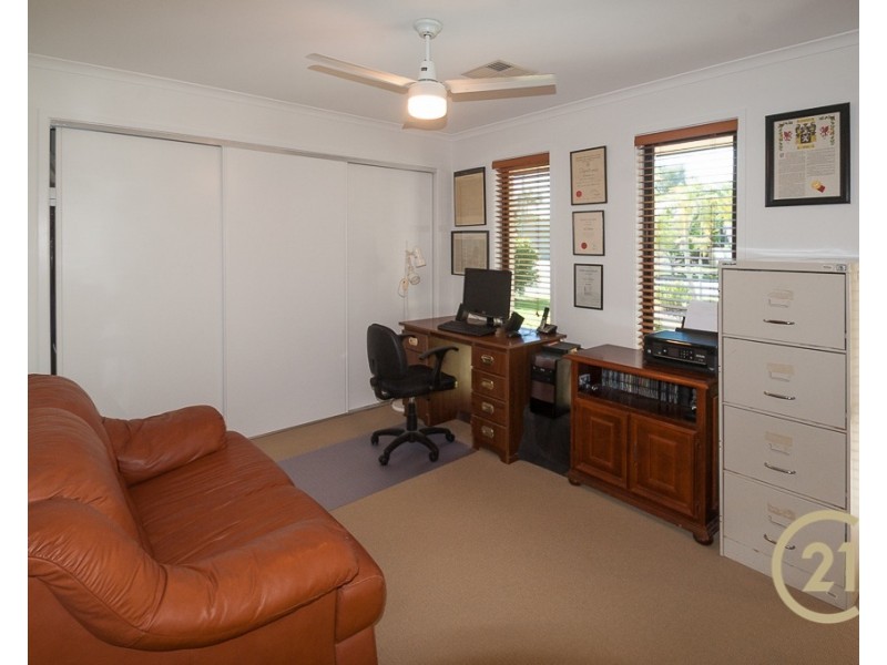 17 Parkwood Place, Peregian Springs QLD 4573